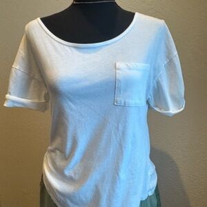 Old Navy White Short Sleeve Tee